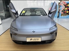 007 Automóvel de corrida elétrico puro 4880 X 1895 X 1460MM Veículo elétrico de energia nova