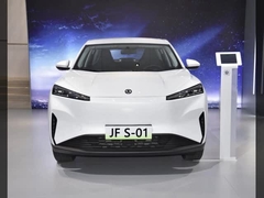 S - 01 Midium EV SUV Veículo Elétrico de Nova Energia 4670 X 1900 X 1613MM 445KM